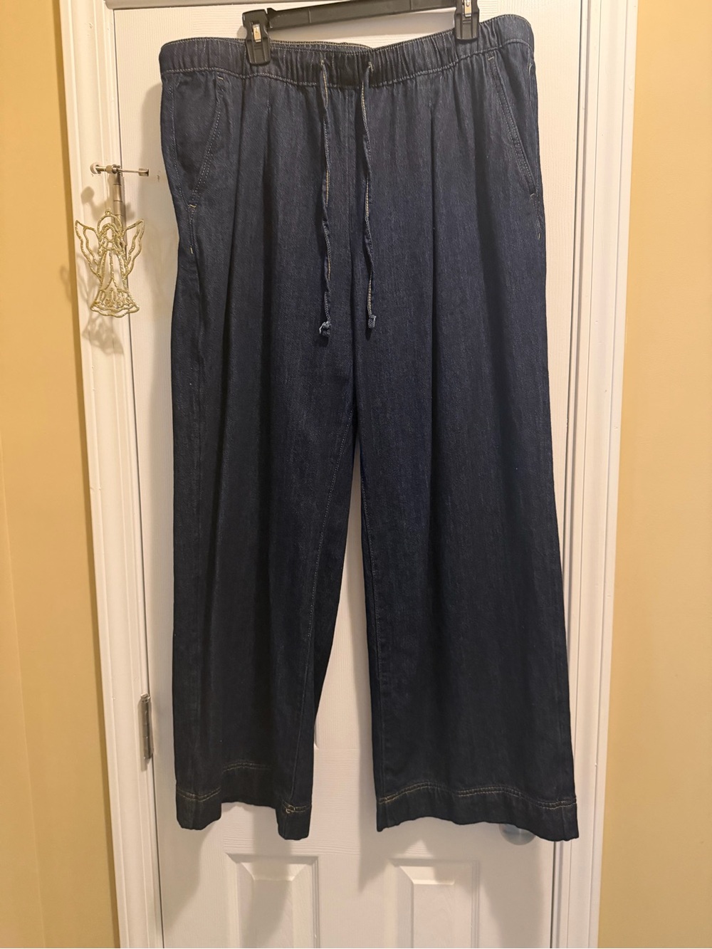 Free Assembly Women's Dark Blue Wide-Leg Pull-On Jeans